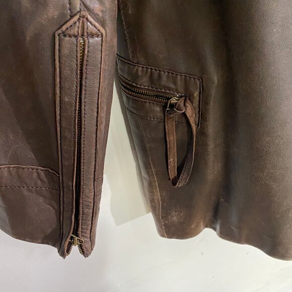 Vintage Lined brown leather coat with fake fur collar- Danier $60 - Picture 6 of 8